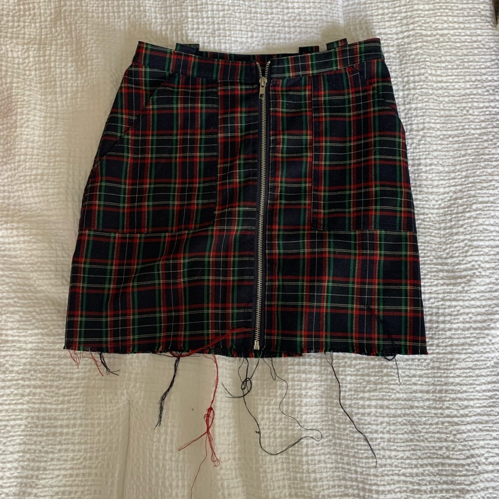 Plaid, fringe skirt with zipper front